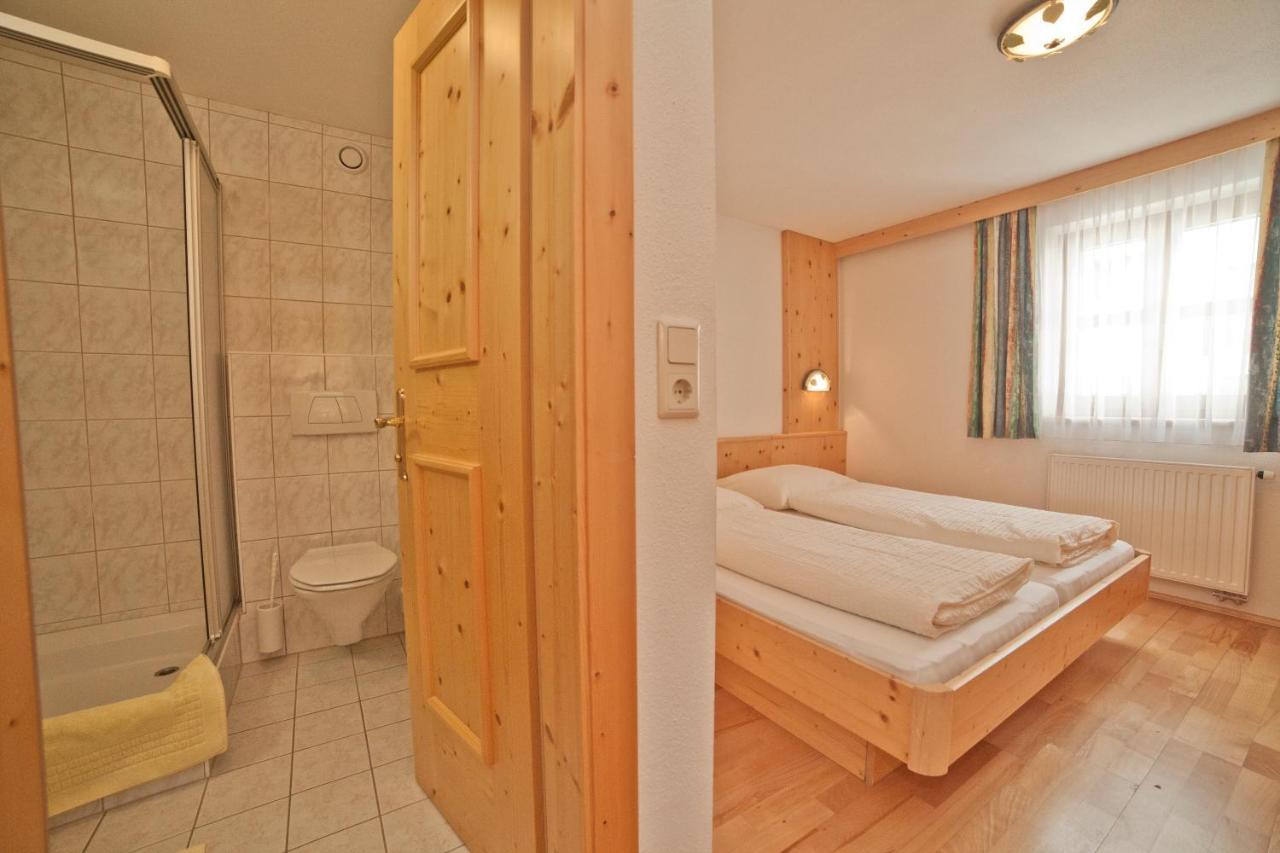 Chasa Per La Punt Apartment Galtur Bagian luar foto