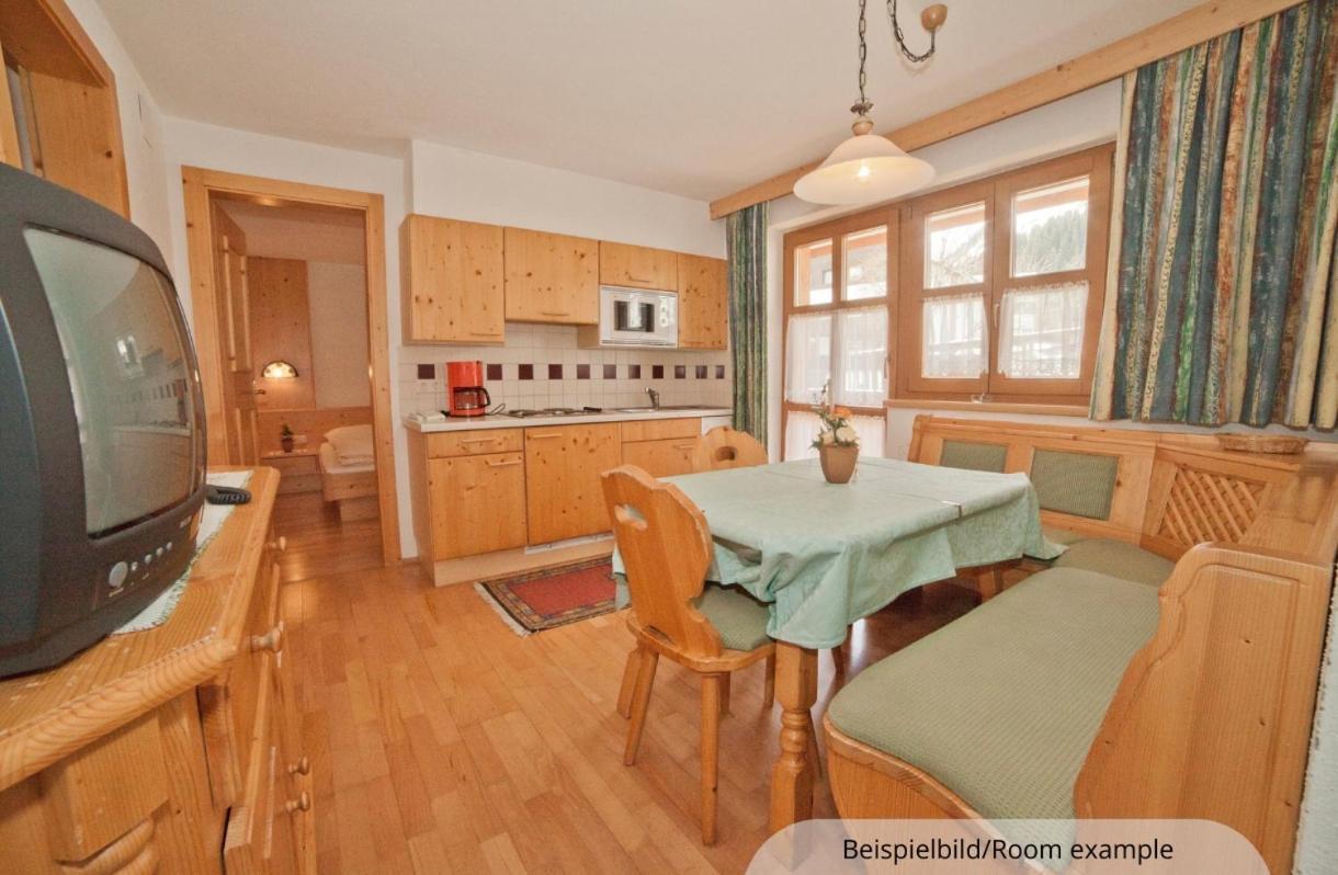 Chasa Per La Punt Apartment Galtur Bagian luar foto