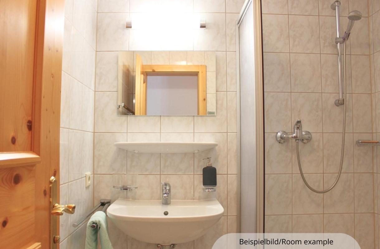 Chasa Per La Punt Apartment Galtur Bagian luar foto