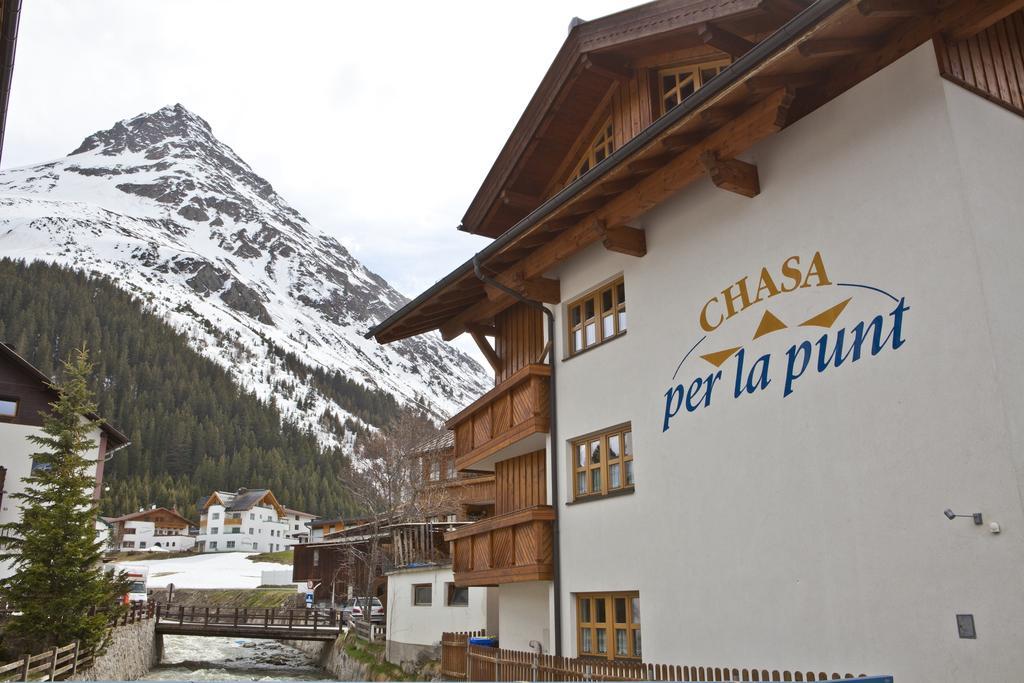 Chasa Per La Punt Apartment Galtur Bagian luar foto